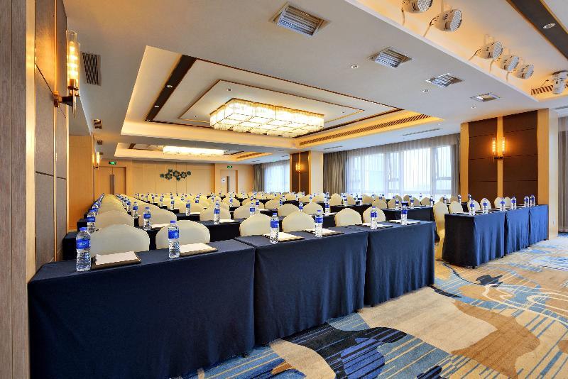Holiday Inn Express Chengdu Tianhe Exterior foto